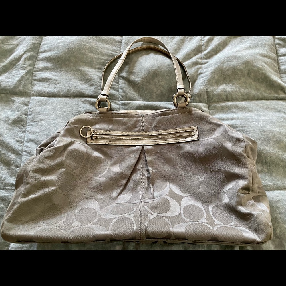 Coach Signature Gabby Carryall